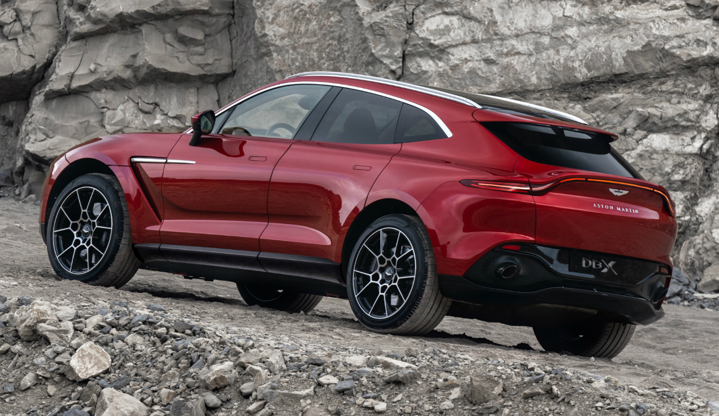 Aston Martin Dbx Il Super Suv Con Un V8 Da 550 Cv