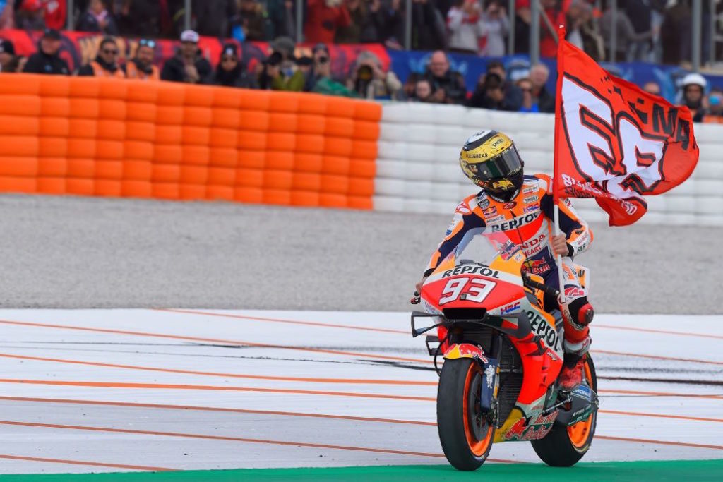 Giro d'onore di Marc Marquez, MotoGP Valencia 2019