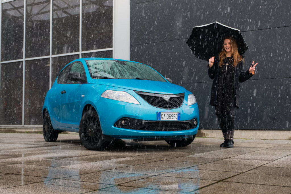 lancia-Ypsilon-2021-0