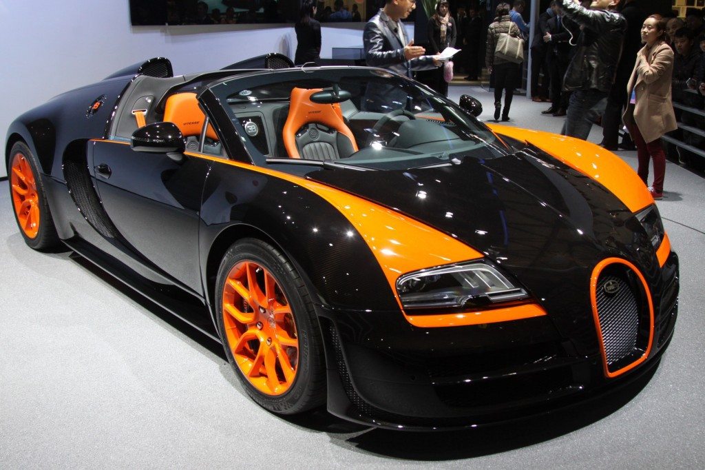 Bugatti-Veyron_Grand_Sport-05